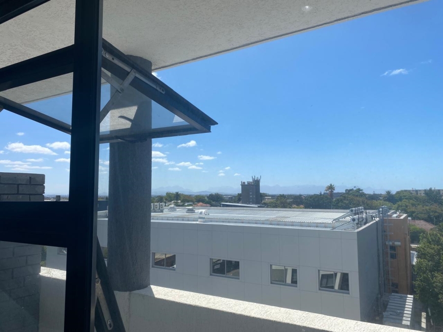 2 Bedroom Property for Sale in Claremont Western Cape